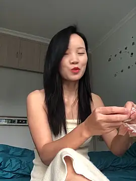 Mile-m online show from 30, 10, 2025