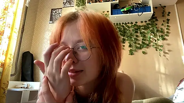 AnitaVanruiten online show from 5, 10, 2025