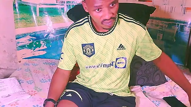 EbonyTiger69 online show from 12, 3, 2026