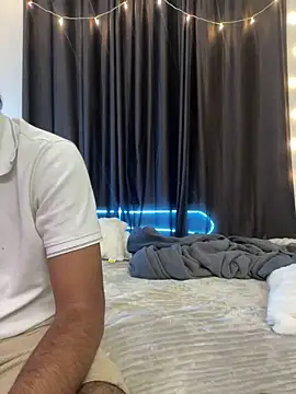 vickyandtania online show from 21, 12, 2025