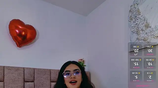 AmyVega  online show from 20, 10, 2025