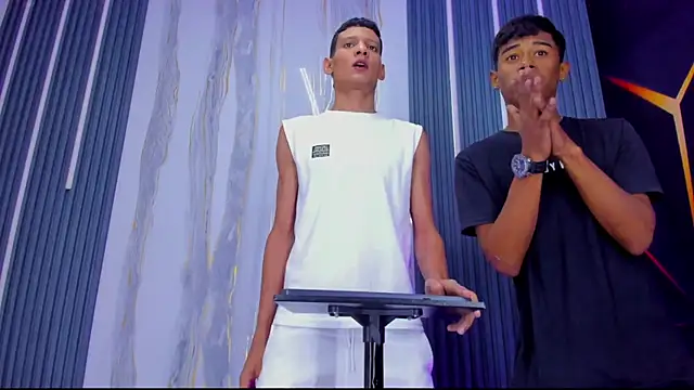 Snapshot of Play_boys_Hot2 chatting on 25, 11, 2025 Play boys Hot2 online show from 25, 11, 2025