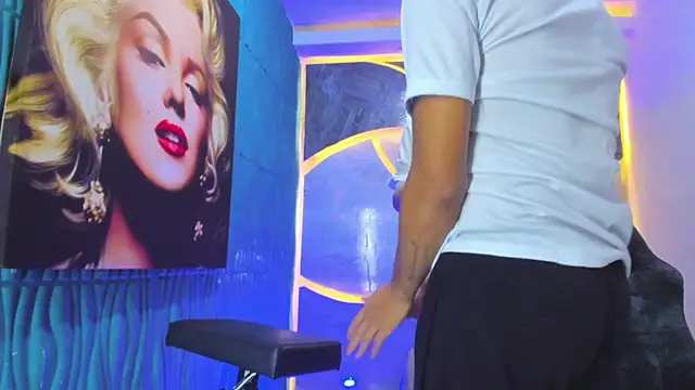 Snapshot of Play_boys_Hot2 chatting on 27, 10, 2025 Play boys Hot2 online show from 27, 10, 2025