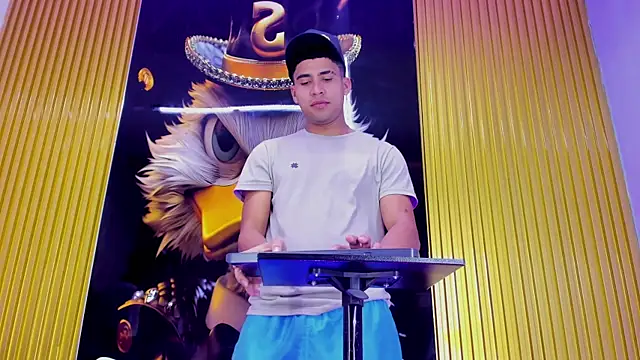 Snapshot of Play_boys_Hot2 chatting on 7, 11, 2025 Play boys Hot2 online show from 7, 11, 2025