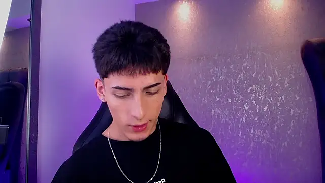 MateoMitchell online show from 26, 2, 2026