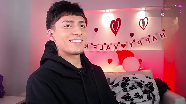 MateoMitchell online show from 16, 2, 2026