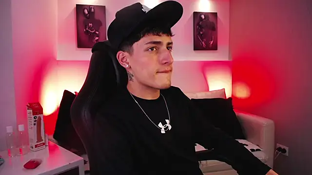 MateoMitchell online show from 16, 1, 2026