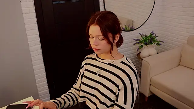 Sarah babyyy online show from 6, 10, 2025