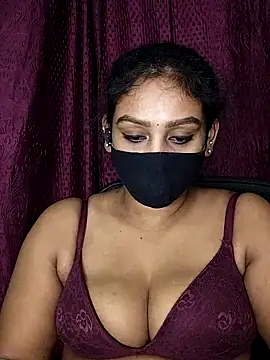 Snapshot of tamil_Monisha chatting on 8, 5, 2026 tamil Monisha online show from 8, 5, 2026