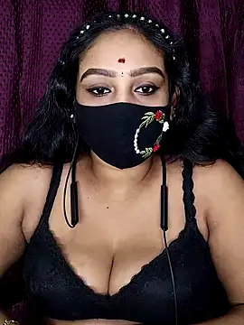 Snapshot of tamil_Monisha chatting on 5, 5, 2026 tamil Monisha online show from 5, 5, 2026