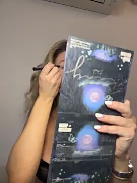 AvaMaddisson online show from 2, 3, 2026