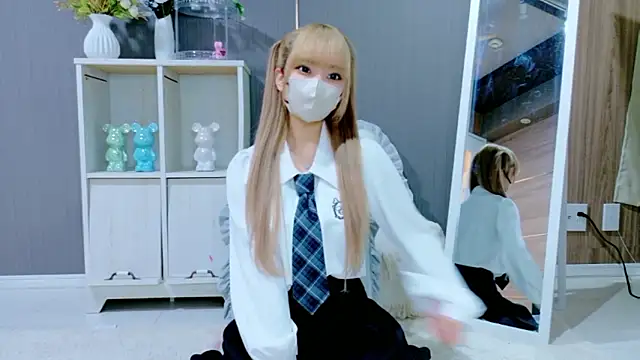 Rinka Icup xx online show from 3, 12, 2025