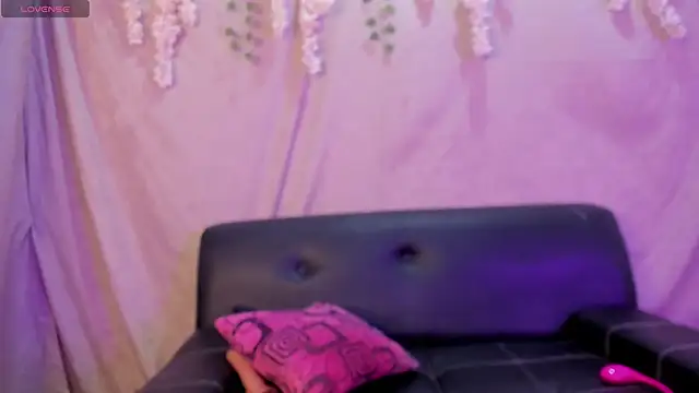 Alina Chapman online show from 22, 10, 2025