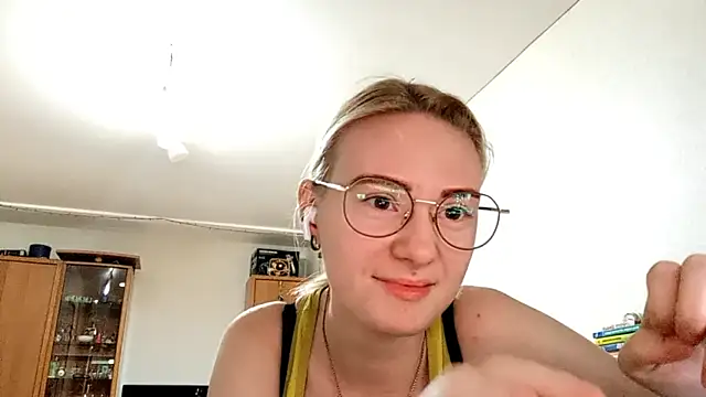  SwimmyGrl  online show from 29, 11, 2025