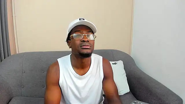 COMPTON 01 online show from 16, 10, 2025