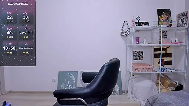 AmeliHallss online show from 9, 11, 2025