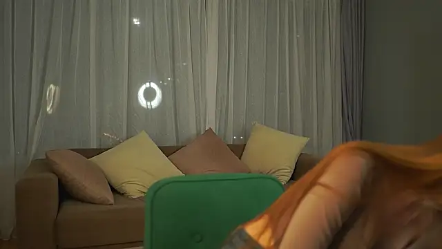 MarindaRuud online show from 13, 10, 2025