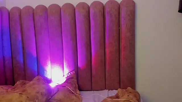 Alanha   online show from 3, 11, 2025