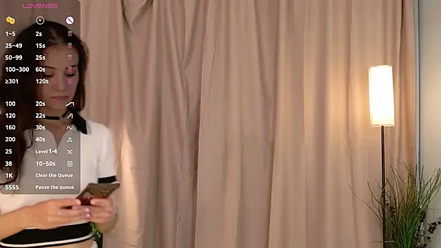 Playful Lia online show from 9, 10, 2025