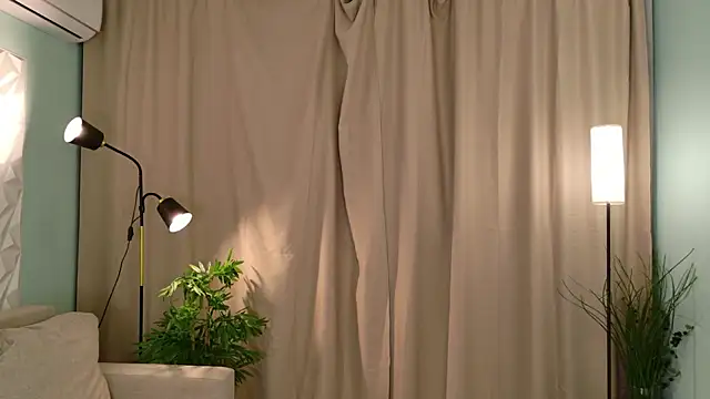 Playful Lia online show from 5, 11, 2025