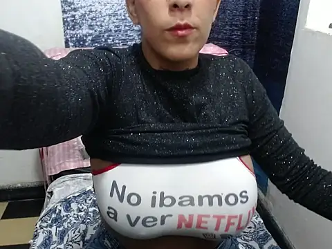 dalilah pervertt online show from 16, 11, 2025