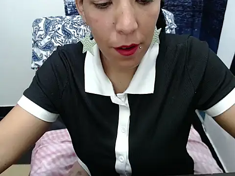 dalilah pervertt online show from 14, 1, 2026