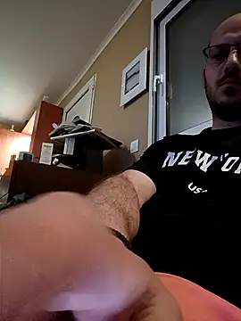 arksex32 online show from 13, 4, 2026