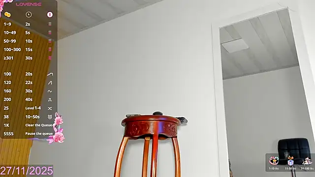 Snapshot of bella_tinkerbell_bahamas chatting on 3, 12, 2025 bella tinkerbell bahamas online show from 3, 12, 2025