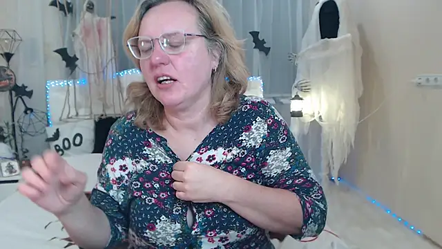 VestaWoody online show from 17, 10, 2025