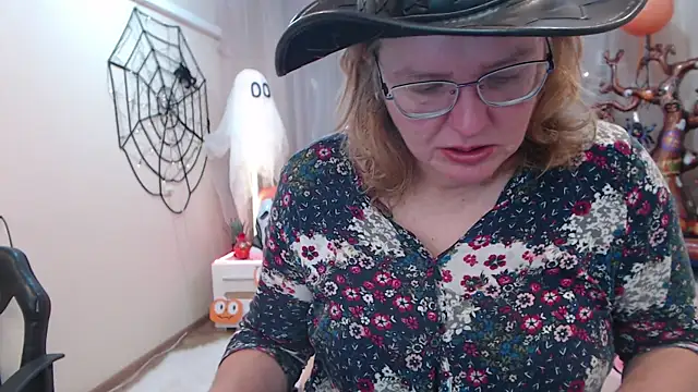 VestaWoody online show from 2, 11, 2025