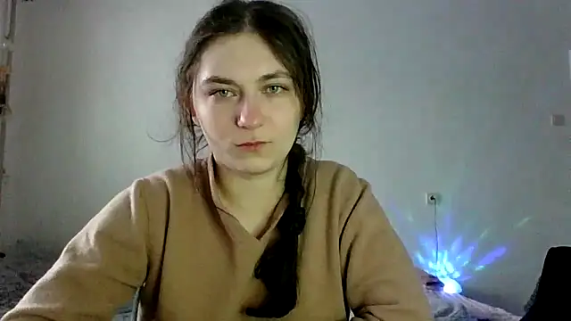 Twolatte1520 online show from 6, 2, 2026