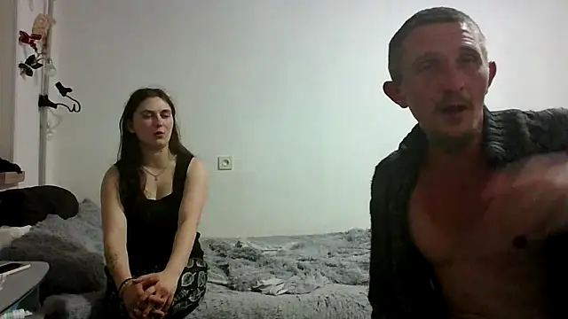 Twolatte1520 online show from 8, 5, 2026