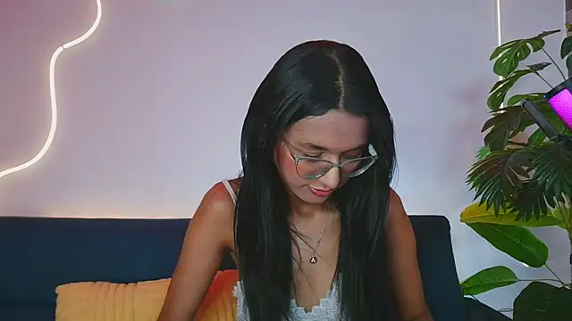 luna valen online show from 23, 5, 2026