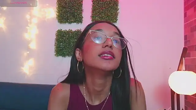 luna valen online show from 11, 2, 2026