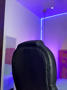 Rose monroee online show from 4, 11, 2025