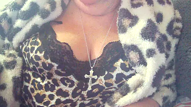 Snapshot of Playful_MILF_Demi chatting on 13, 2, 2026 Playful MILF Demi online show from 13, 2, 2026