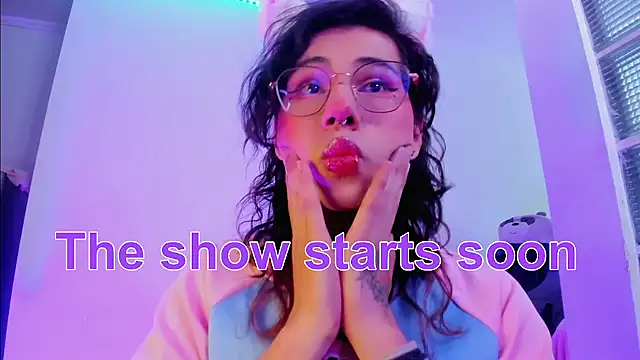 Sweet-SharoKitty online show from 1, 12, 2025