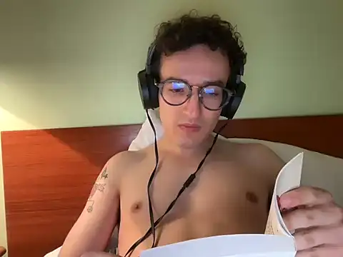 Poeta98xh online show from 3, 10, 2025