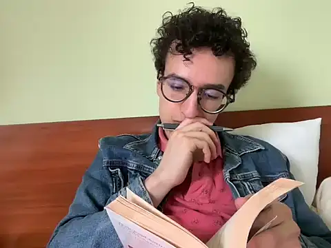 Poeta98xh online show from 4, 10, 2025