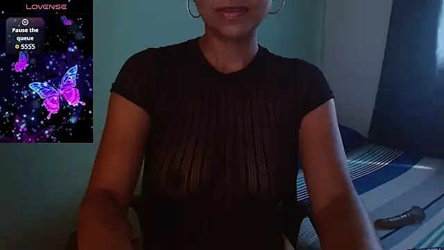 Snapshot of Seductress_Malia chatting on 20, 4, 2026 Seductress Malia online show from 20, 4, 2026