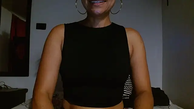 Seductress Malia online show from 10, 7, 2026