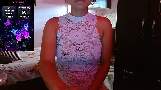 Seductress Malia online show from 10, 7, 2026
