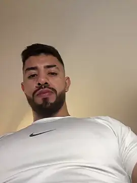 Ezzio Scolaro online show from 25, 2, 2026