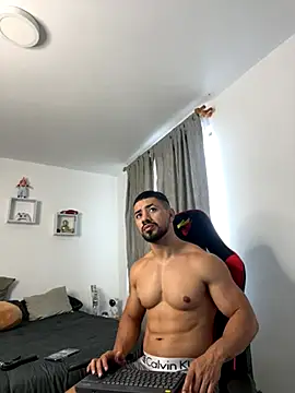 Ezzio Scolaro online show from 29, 10, 2025