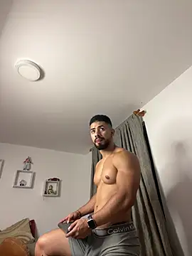 Ezzio Scolaro online show from 13, 2, 2026