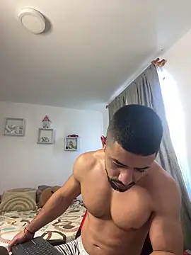 Ezzio Scolaro online show from 14, 12, 2025