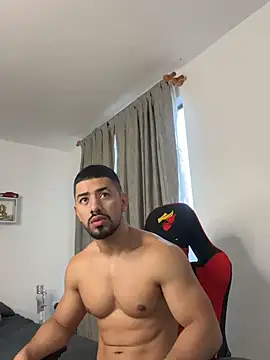 Ezzio Scolaro online show from 21, 10, 2025