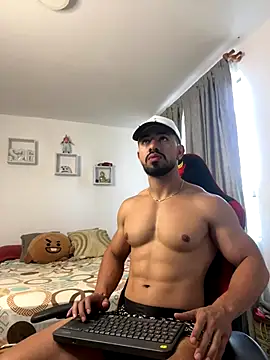 Ezzio Scolaro online show from 17, 12, 2025