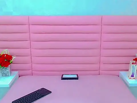 miss dania75 online show from 4, 10, 2025