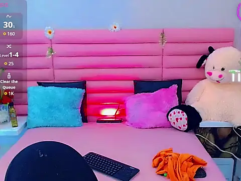 miss dania75 online show from 17, 11, 2025